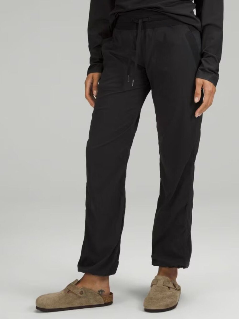 Lululemon Women's Black Dance Studio Regular Mid-Rise Pants 8446